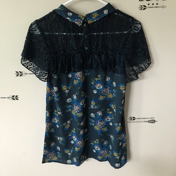 NWOT ModCloth Floral Collared Navy Blouse - Picture 3 of 5